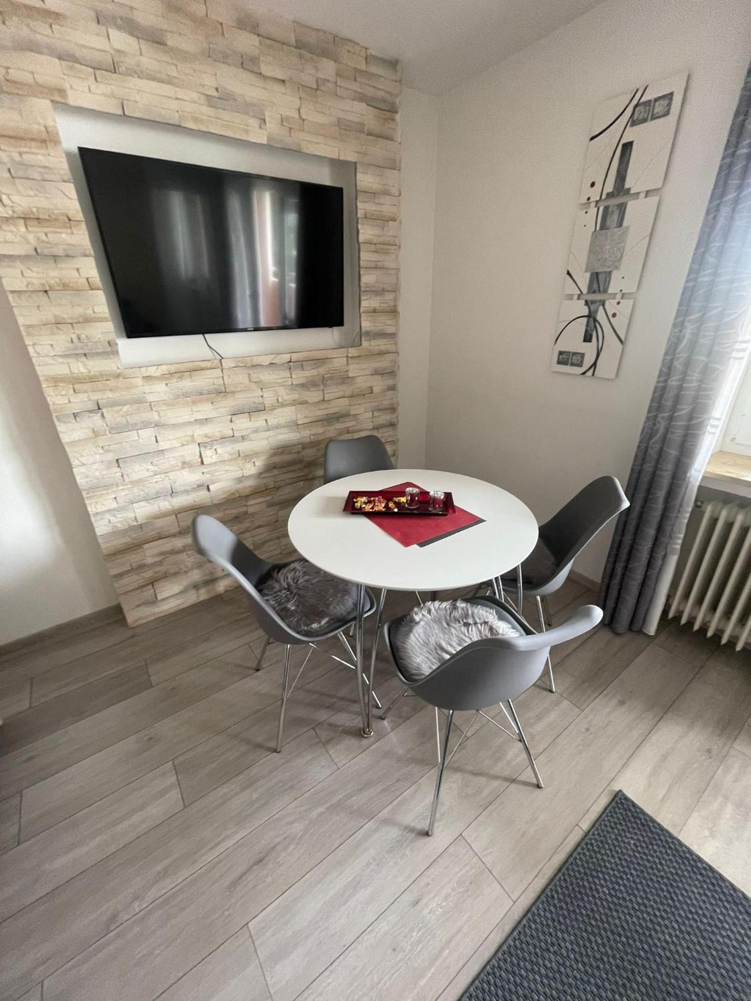 Modern Apartment เอาก์สเบิร์ก ภายนอก รูปภาพ